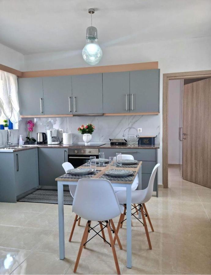 Dionysia Apartments Ливадия Экстерьер фото